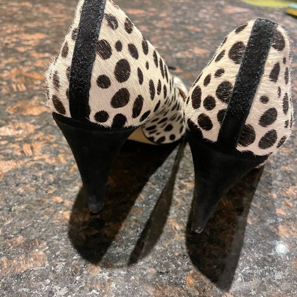 Leopard black and white pumps - Picture 3 of 4